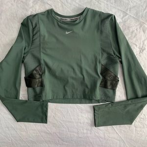 Nike Pro Workout top worn once. Color looks beautiful/sexy on.